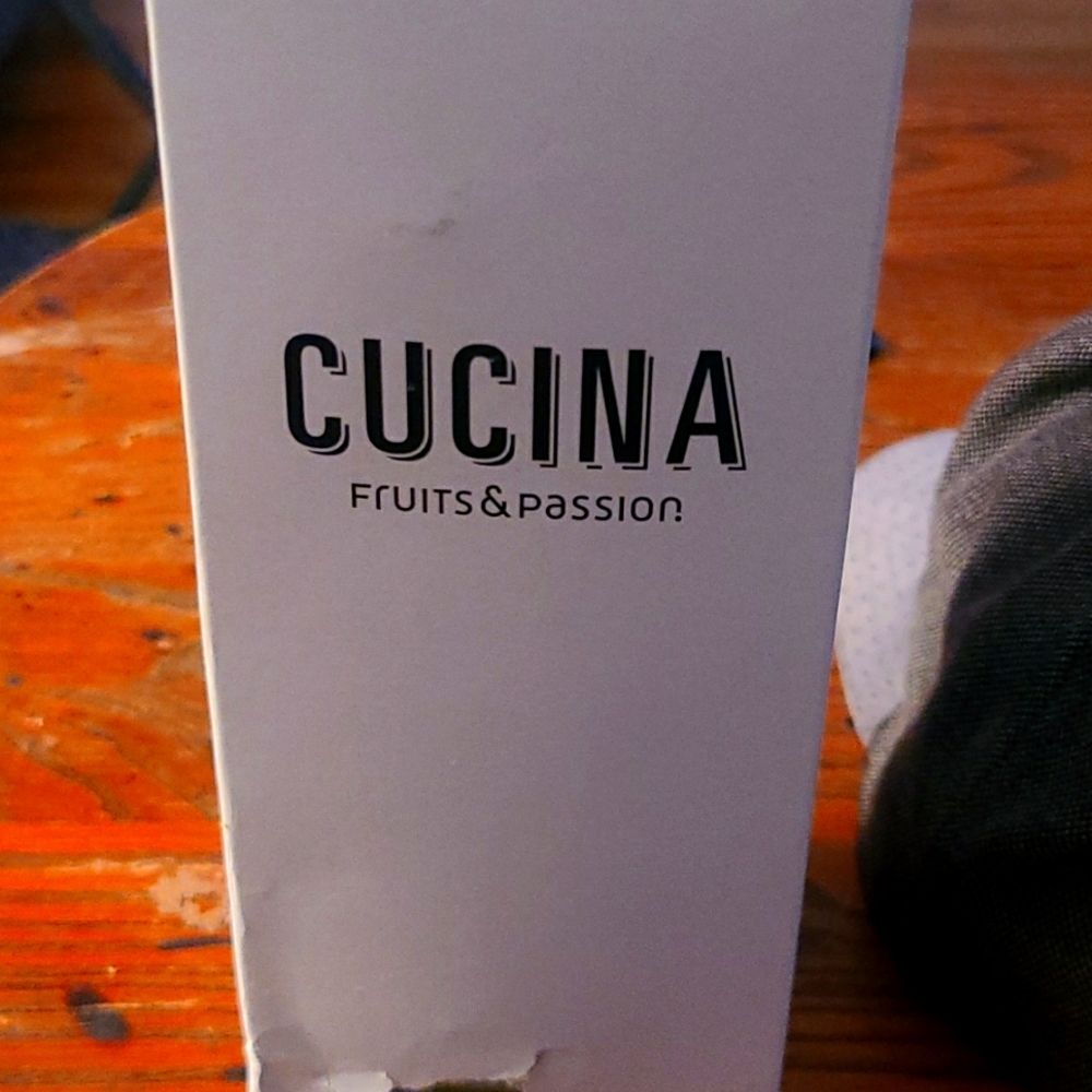 F&P Cucina Hand Soap sea salt amalfi lemon